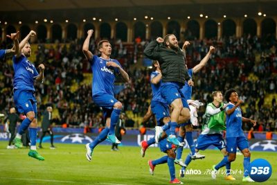 Higuaín y Dani Alves allanan el camino a Cardiff del Juventus