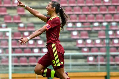 Deyna Castellanos fue proclamada como jugadora del año en Estados Unidos
