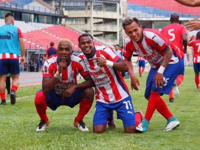 FútVe: Estudiantes de Mérida venció 2-0 a Deportivo JBL Zulia y clasificó a la liguilla final