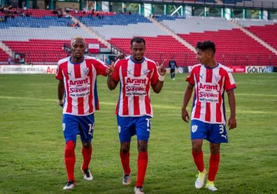 FútVe: El goleador Carlos Espinoza tuvo una excelente actuación en el Clausura 2017