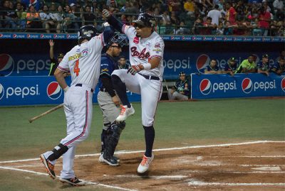 LVBP: Caribes colocó su número mágico en dos a fuerza de cuadrangulares