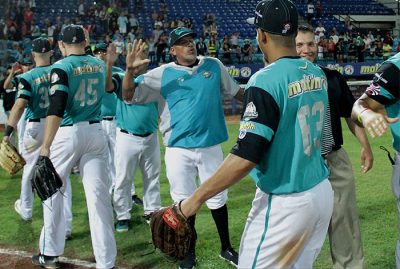 LVBP: Bravos barrió a la Águilas y sigue con vida