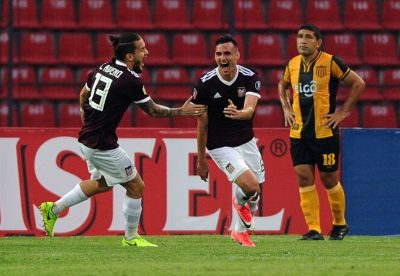 Libertadores: Un Mago pone a ganar a Carabobo pero el Guaraní decidirá serie en casa