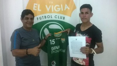 Liga FútVe | Segunda: El Vigía FC apuesta por los canteranos y firma a seis de ellos