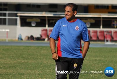 Orlando Arango: «buscamos rescatar la identidad del fútbol marabino»
