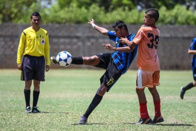 SerieOroFúTve: JBL dividió en San Felipe