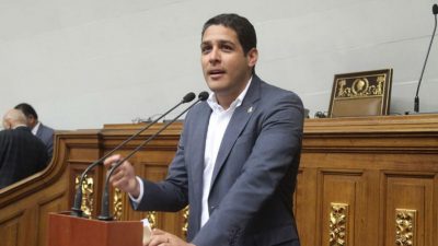Olivares: «Hay 44 trabajadores de la salud con COVID-19 en Venezuela»