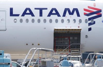 LATAM, la mayor aerolínea de América Latina, se declara en quiebra en EEUU