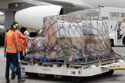 Llegó cuarto avión con ayuda humanitaria a Venezuela