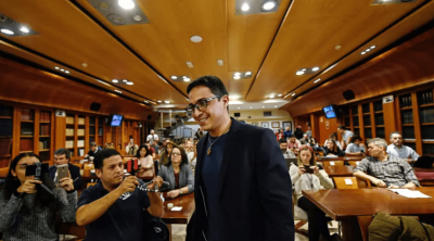 El activista venezolano Lorent Saleh recibió la nacionalidad española