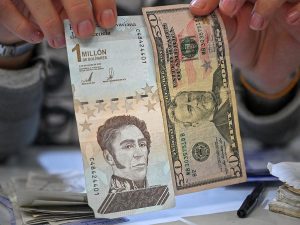 #Venezuela| Rafael Veloz tacha de burla aumento de salario mínimo