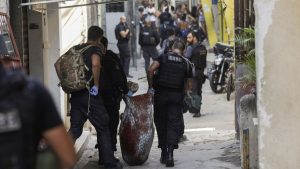 Al menos 22 muertos y cinco heridos deja operativo policial en favela brasileña de Río de Janeiro