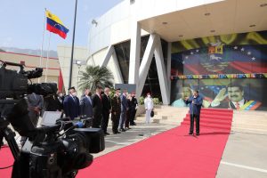 Maduro regresa de gira internacional y afirma que trae «grandes acuerdos»