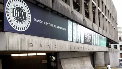 BCV vendió 70 millones de dólares a la banca para frenar la inflación