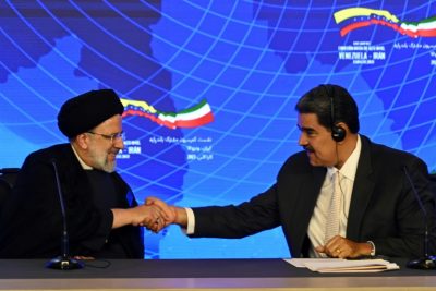 Desde Venezuela, el presidente de Irán pidió reemplazar el dólar como moneda para transacciones internacionales