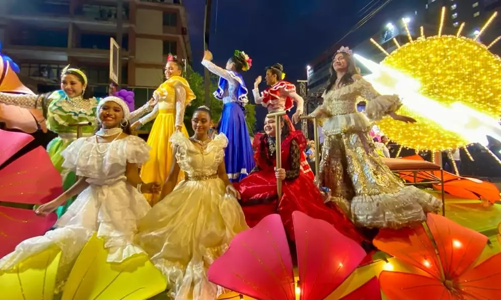 El Carnaval Zulia 2025 promete ser una demostración de creatividad, identidad y cultura regional. Escuelas, bandas show y agrupaciones artísticas tendrán la oportunidad de exhibir su talento ante el público.