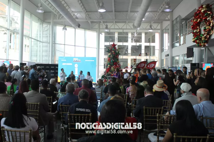 La cuadragésima tercera edición de la feria Expo Zulia, que se celebrará del 07 al 20 de noviembre en el Tibisay Hotel del Lago de Maracaibo, contará con la participación de 280 expositores, incluyendo 40 microemprendedores locales apoyados por la Gobernación del estado Zulia, en un evento diseñado para impulsar la economía y la cultura regional.