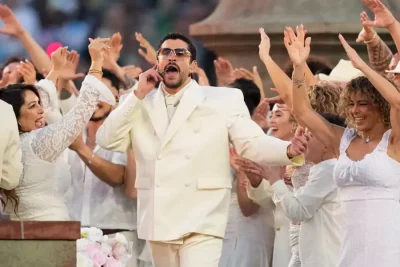 Bad Bunny redime la identidad latina en un histórico y polémico Super Bowl LX