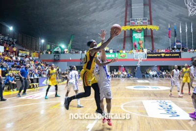 SPB: Gaiteros vence categóricamente a Trotamundos y sigue invicto