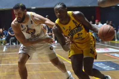 SPB: Gaiteros apagó a Brillantes en el derby del Zulia