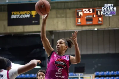 Hidrocarburos y Costaneras arrasan en el inicio de la Súper Ronda Femenina