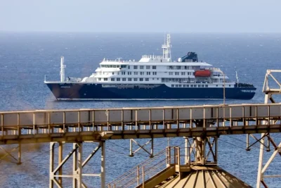 Cabo Verde confirma la llegada de un primer avión ambulancia para evacuar a los enfermos del crucero
