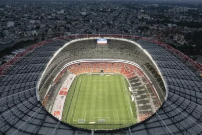 Un Mundial histórico arranca en una Norteamérica dividida
