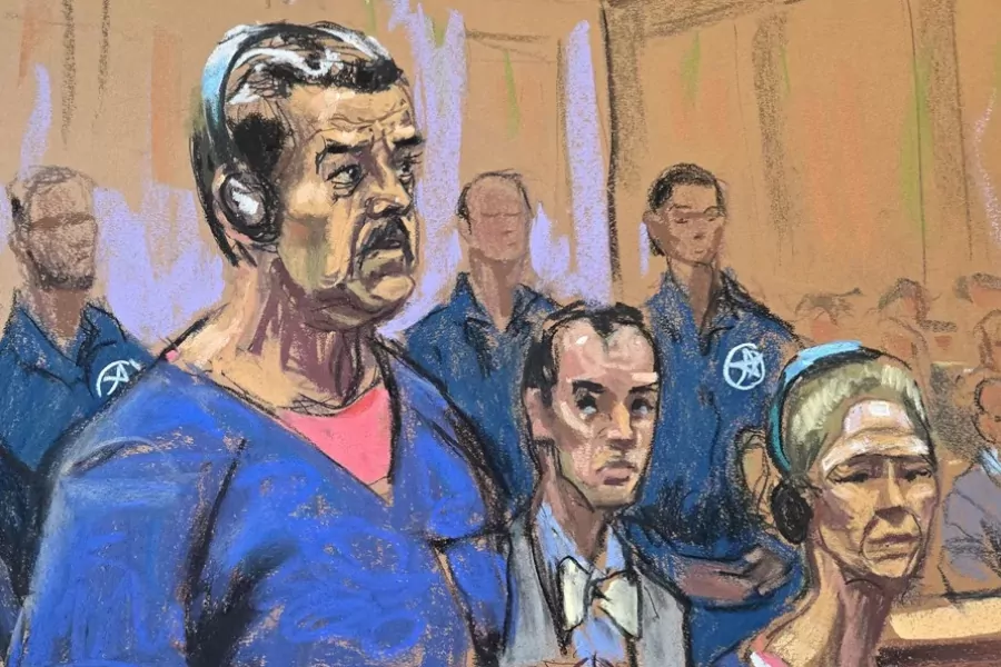 La justicia de EE. UU. pospuso para el próximo 22 de julio la comparecencia del expresidente venezolano Nicolás Maduro y su esposa, Cilia Flores, prevista inicialmente para finales de junio en New York. La decisión judicial responde a una solicitud de la parte acusadora, la cual fue fundamentada en complicaciones logísticas para el traslado de los procesados.